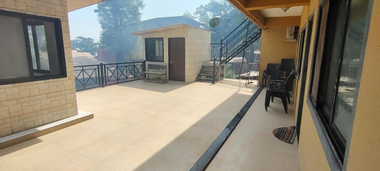 Hotel President House Matheran Eksteriør bilde